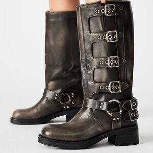 Steve Madden Rocky Distressed Moto Boots